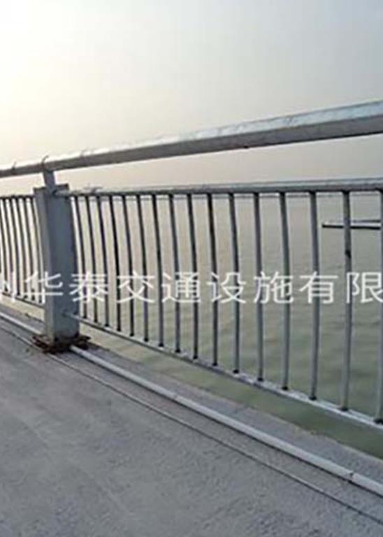 河岸護(hù)欄